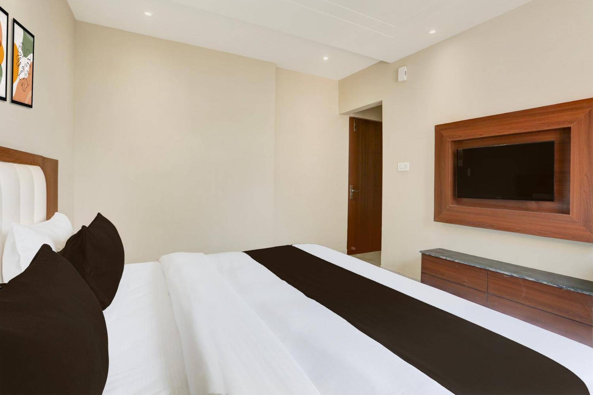 Super Townhouse Taj Nagri Phase 2 Formerly Grand Rivera Tājganj 外观 照片